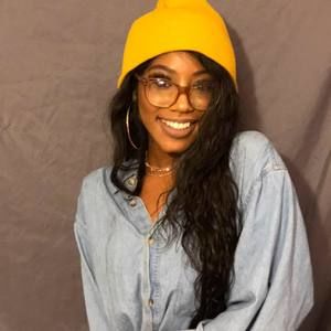 Meet your Posher, Marissa